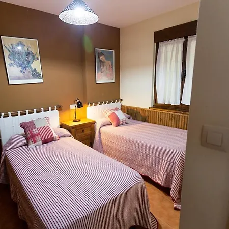 Apartamentos El Caseron Soto De Cangas Exterior foto