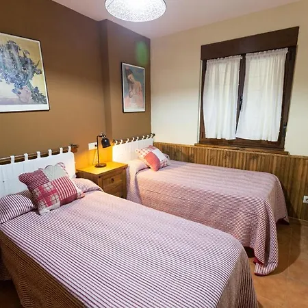 Apartamentos El Caseron Soto De Cangas Exterior foto